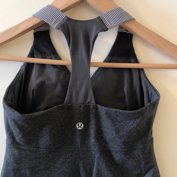 Lululemon Grey Tank - Picture 5 of 7